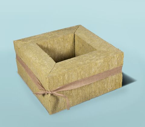 Growth box 67.5x67.5x33 cm.